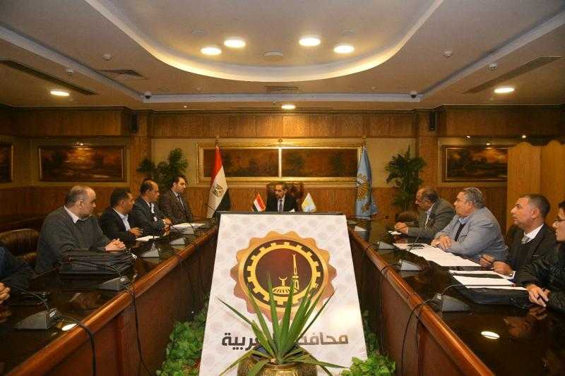 محافظ الغربية يوجه بسرعة الانتهاء من محطة إنتاج البيض بكفر الشيخ سليم