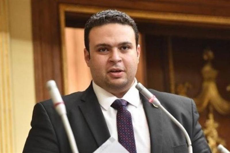 النائب عبد المنعم إمام
