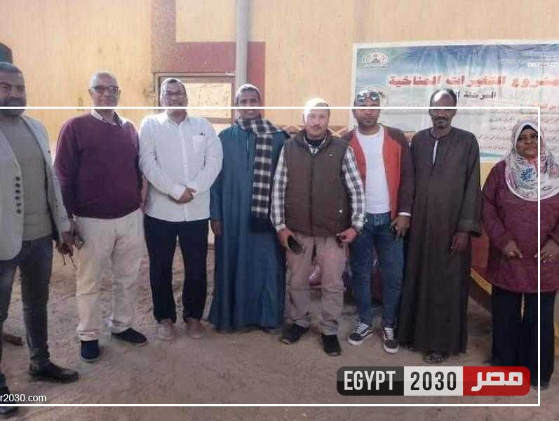 وحدة حياة كريمة تتابع ميدانيا المشروعات الجارية بقرى سلوا قبلى وبحرى بكوم أمبو