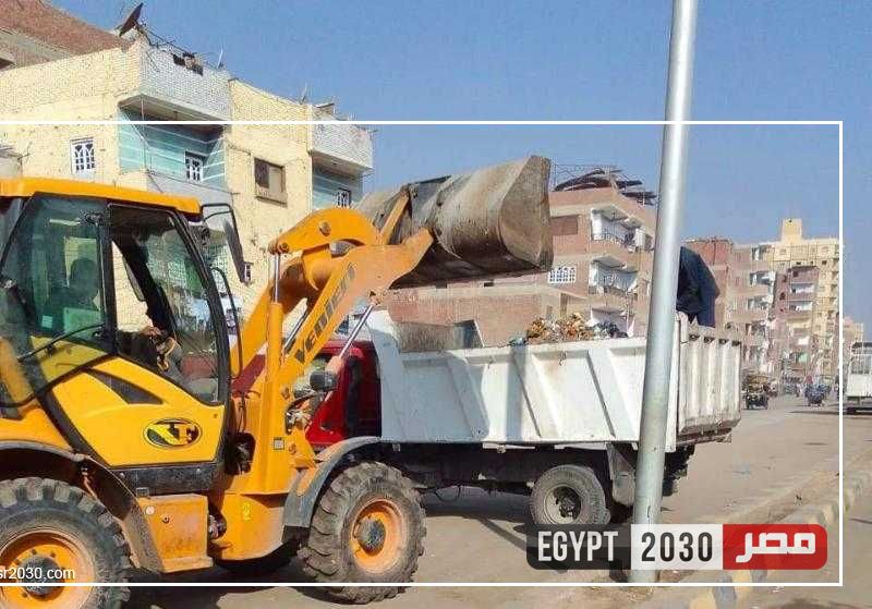 محافظ بني سويف يتابع أعمال النظافة ورفع المخلفات والإشغالات بمحيط الكنائس