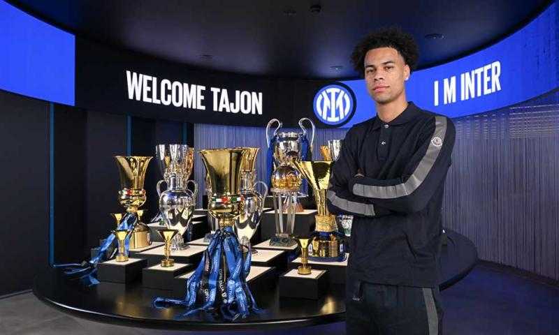 رسميًا.. إنتر ميلان يتعاقد مع الكندي بوكانان لمدة 4 أعوام ونصف