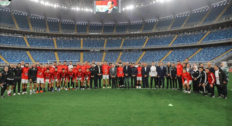 تفاصيل زيارة وزير الرياضة واتحاد الكرة لمعسكر منتخب مصر قبل السفر إلى كوت ديفوار