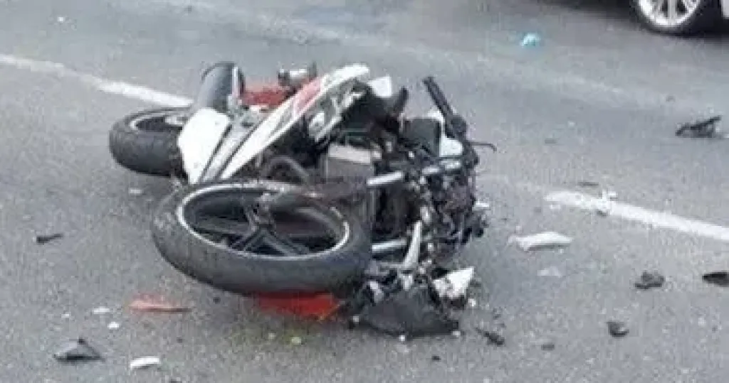  انقلاب دراجة بخارية