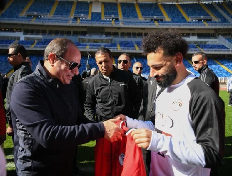 محمد صلاح والرئيس عبد الفتاح السيسي