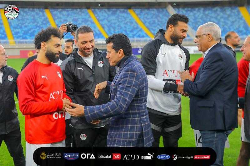 عمرو الدرديري: وزير الرياضة بعث رسالة قوية للاعبين باستدعاء أبطال الأولمبياد