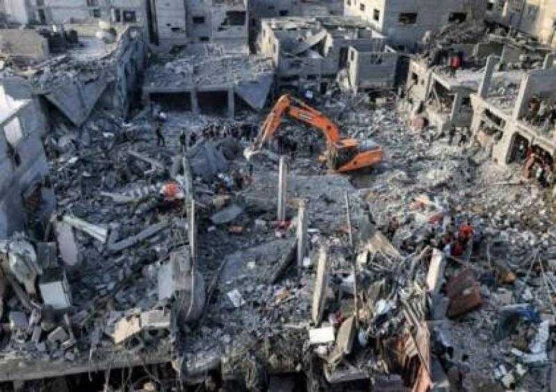 بطريرك القدس يدعو المجتمع الدولي للتدخل العاجل لوقف الدمار في غزة