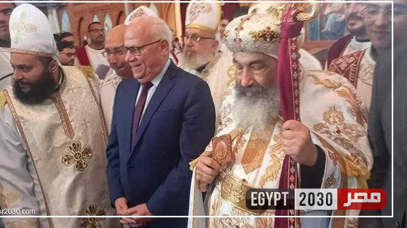 محافظ بورسعيد يهنىء الأخوة الأقباط بعيد الميلاد المجيد