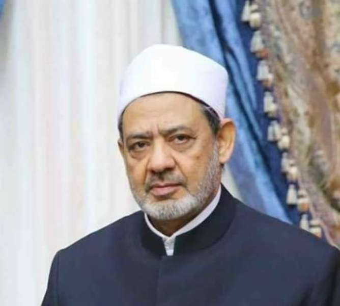 الإمام أحمد الطيب 