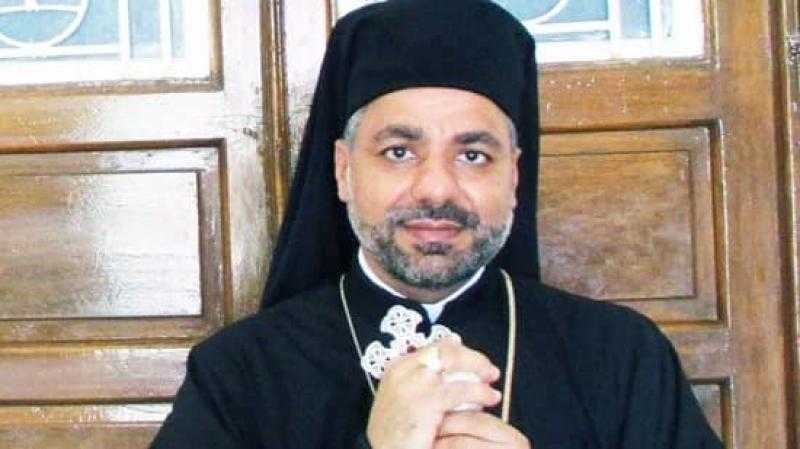 محافظ قنا يرسل باقة من الزهور لتهنئة كاثوليك الأقصر بعيد الميلاد المجيد
