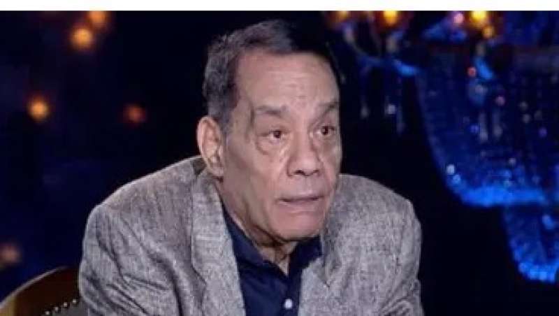 حلمى بكر 