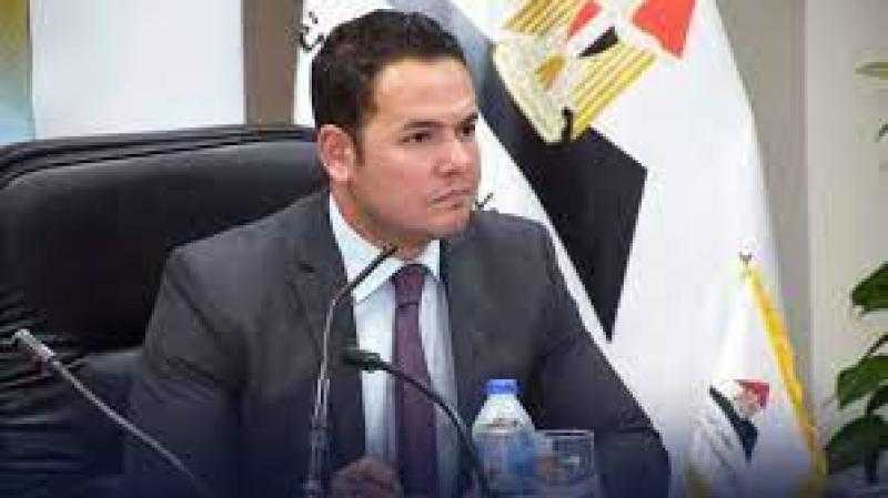 مساعد رئيس الوزراء: الحصول على ديون طويلة الأمد توجه حميد