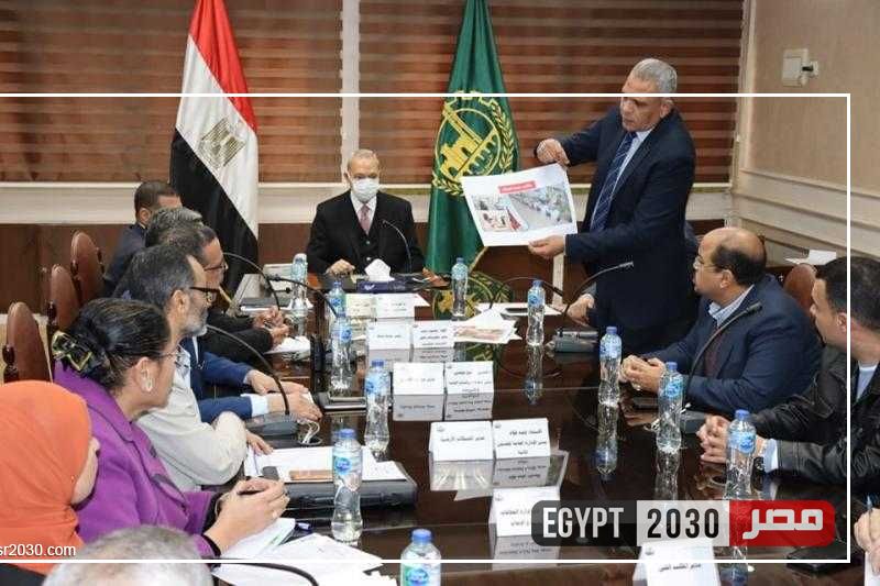 محافظ القليوبية يناقش مع مساعد وزيرة التخطيط إجراءات إنشاء مركز خدمات مصر