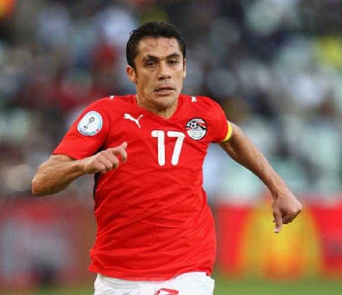 أحمد حسن سفيرًا للكاف برفقة أساطير أفريقيا