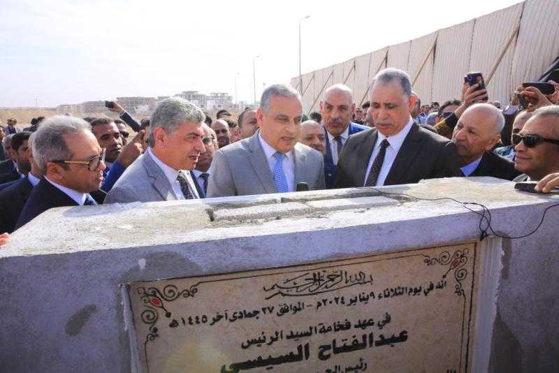 الفقي ونقيب المحامين يضعان حجر الأساس لنادي محامي سوهاج