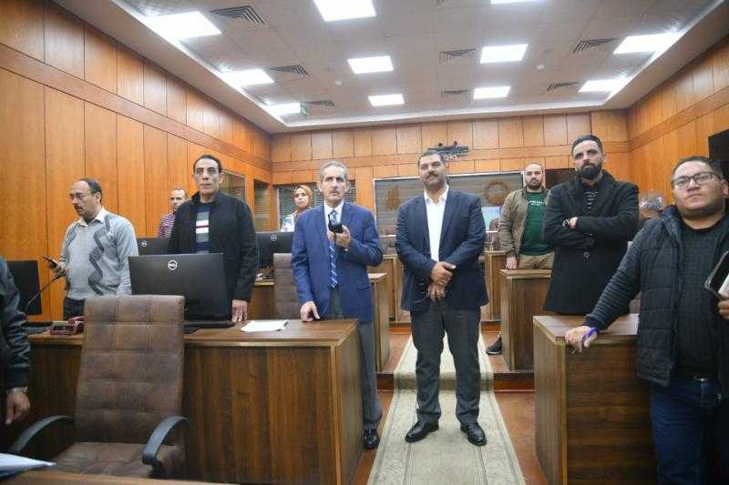 محافظ الغربية يتابع تنفيذ حملات إزالة التعديات من خلال مركز السيطرة الموحد