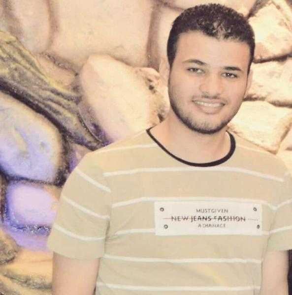 وكيل صحة بالشرقية يشارك في تشييع جنازة الدكتور إسلام خليفة طبيب الأسنانن بأبوحماد