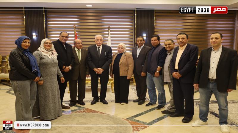 جانب من المتابعة