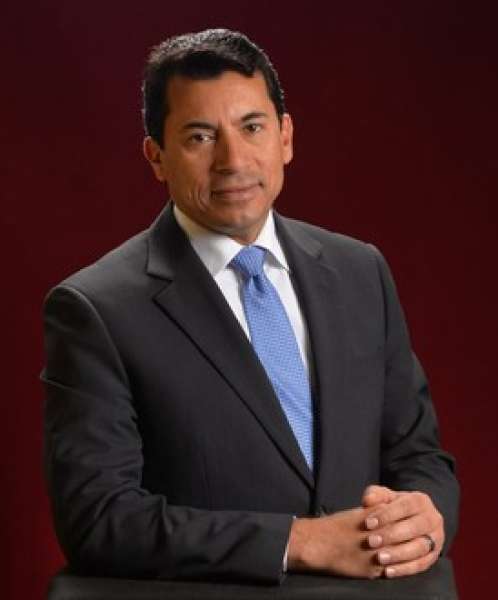 وزير الشباب والرياضة 