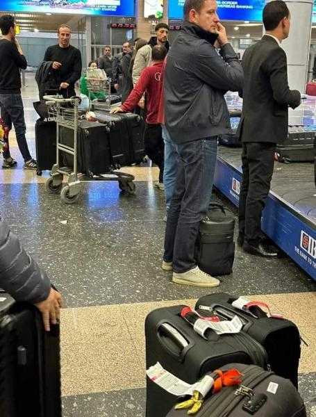 وصول وسام أبو علي مهاجم الأهلي الجديد للقاهرة