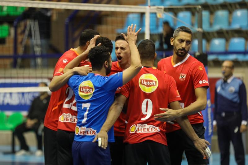 «رجال طائرة الأهلي» يفوز على سموحة في الدوري