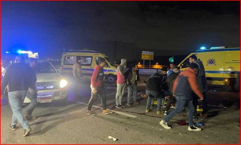 إصابة 8 أشخاص في حادث تصادم حدائق أكتوبر