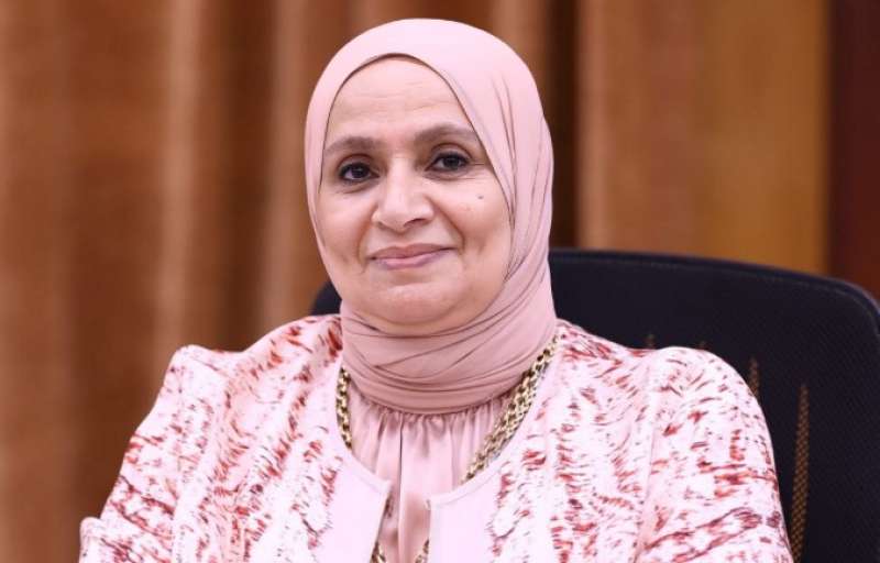 د. شفيقة الشهاوي عميدة الكلية ورئيس المؤتمر