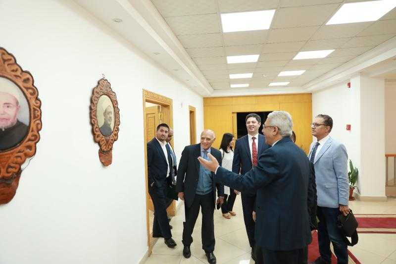 وفد أوزبكستان يشيد بجهود المركز الدولي الإسلامي بجامعة الأزهر في الحفاظ على صحة المرأة والطفل
