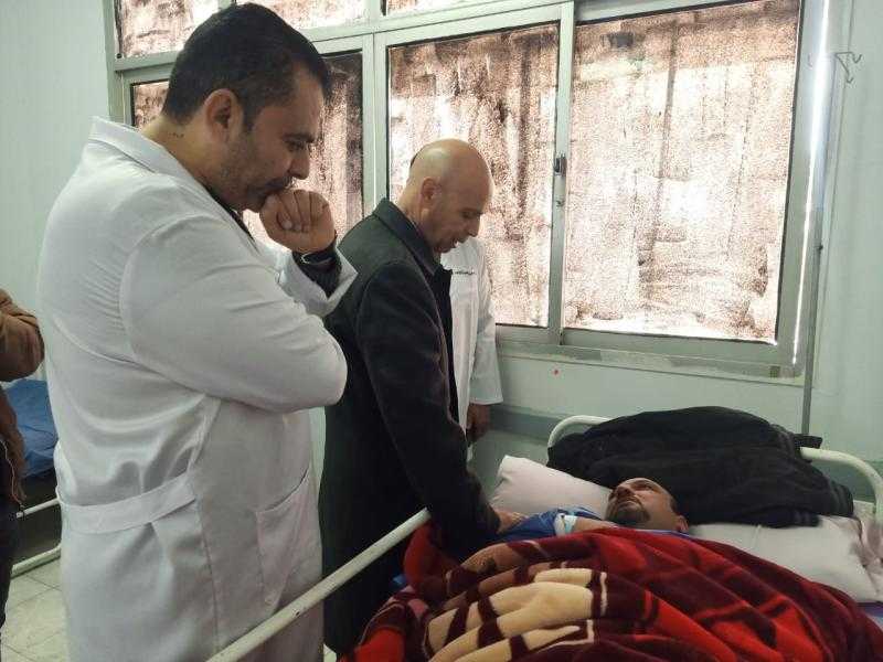 وكيل الصحة بالشرقية يطمئن على الحالة الصحية لفنيي الأشعة بمستشفى الصالحية