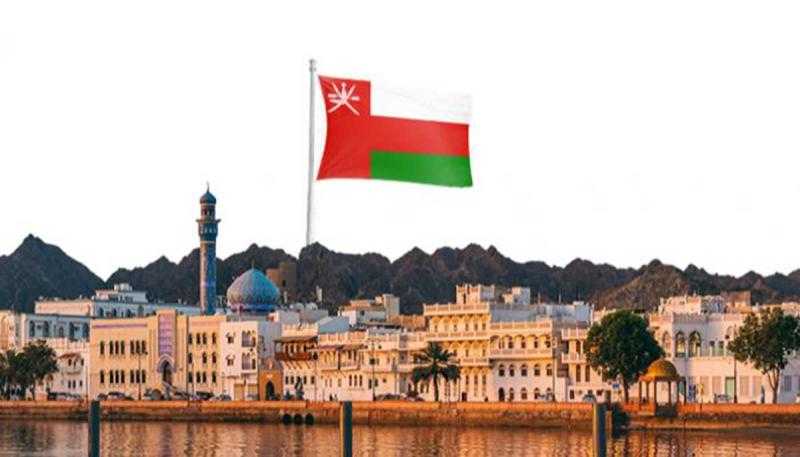 الخارجية العمانية: نتابع بقلق بالغ تطورات القصف الأمريكي البريطاني لعدة مدن في اليمن