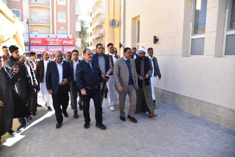 محافظ مطروح يفتتح مسجد نور الإسلام بقرية سيدى عبدالرحمن
