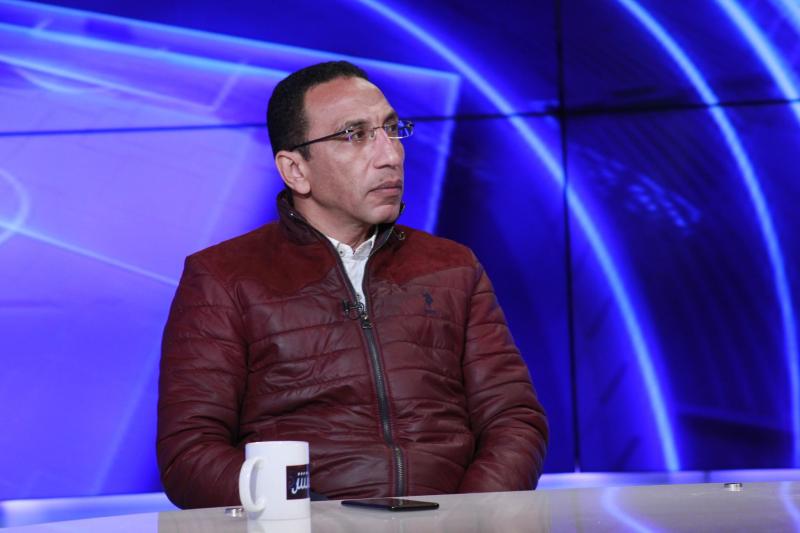 علاء عزت: «الأهلي بيجيب دولاراته من البطولات هل الزمالك بيحقق أي إنجاز؟»