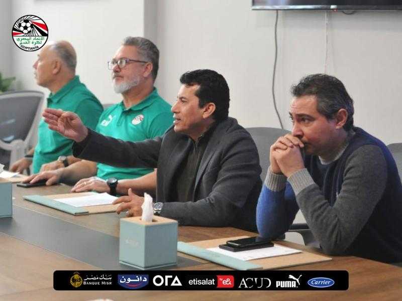 وزير الرياضة يحفز المنتخب الأوليمبي قبل مشاركته في الدورة الدولية بالإمارات