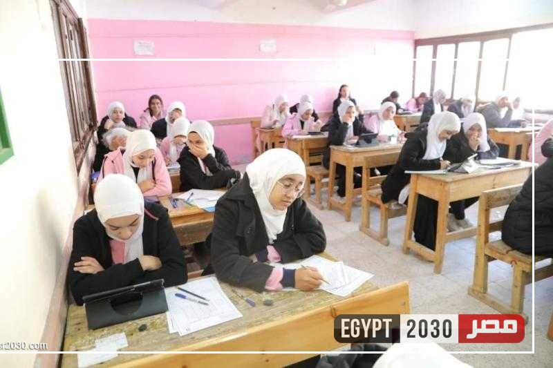 محافظ الوادي الجديد: انطلاق امتحانات الصفين الأول والثاني الثانوي العام