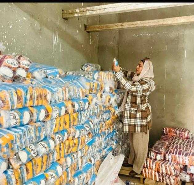 ضبط 5 أطنان سكر معبأ ناقص الوزن بمخزن بالإسماعيلية