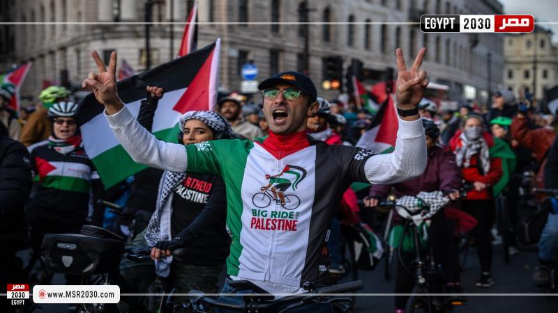 متظاهرين