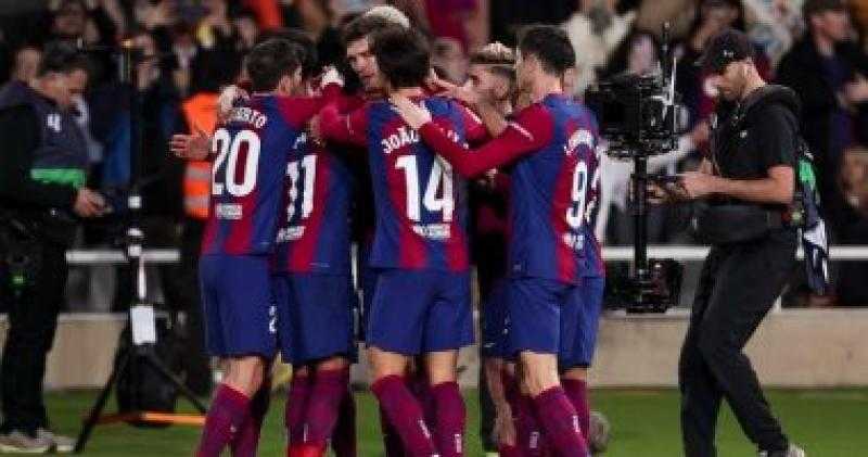 بث مباشر.. مباراة برشلونة وريال بيتيس في الدوري الإسباني