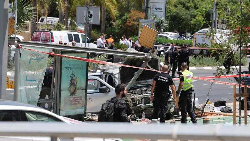 19 مصابًا في حادثي طعن ودهس بتل أبيب