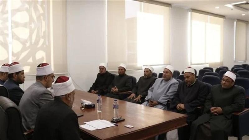«البحوث الإسلامية» يعقد مقابلة شخصية للمتقدمين لاختيار مدير الدعوة بالبحيرة والوادي الجديد