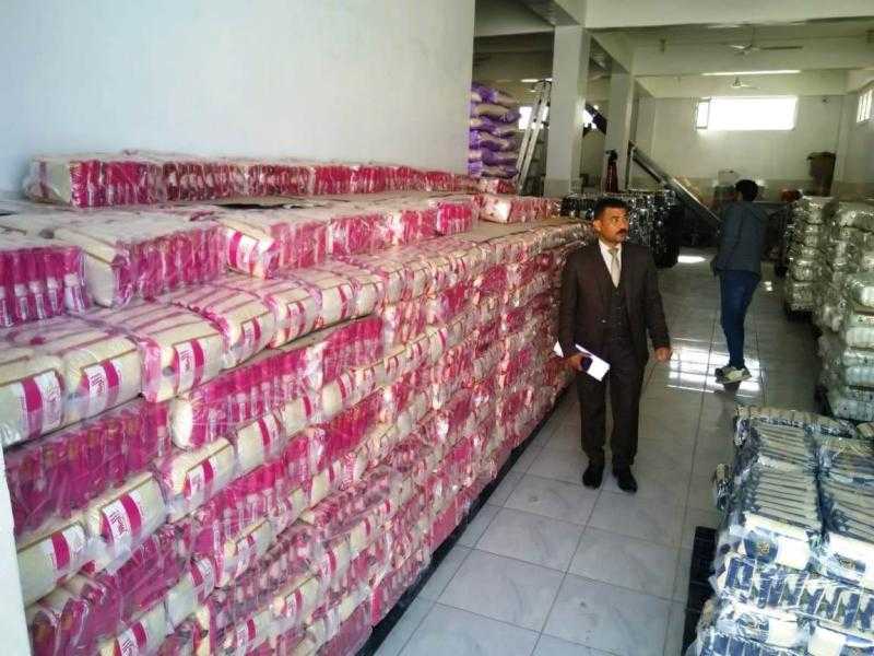 محافظ سوهاج يتابع تفعيل مبادرة مجلس الوزراء لتخفيض أسعار السلع الأساسية