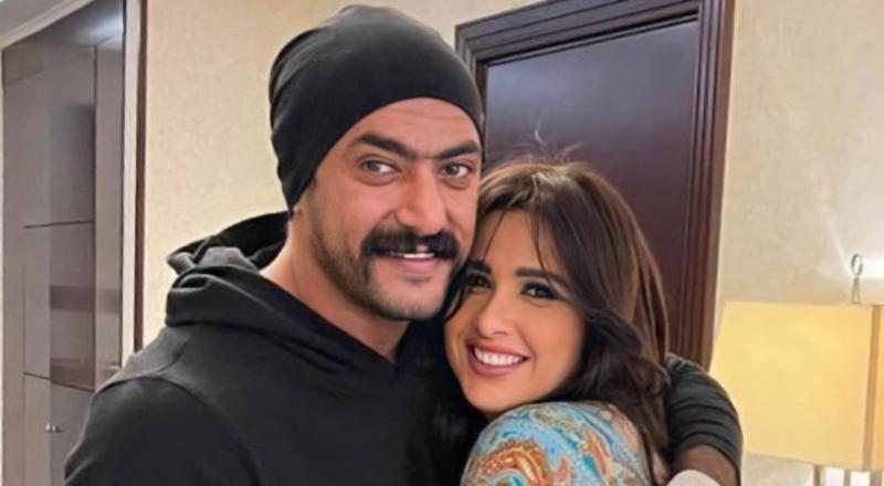 ياسمين عبد العزيز وأحمد العوضي