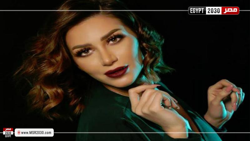 سارة نخلة