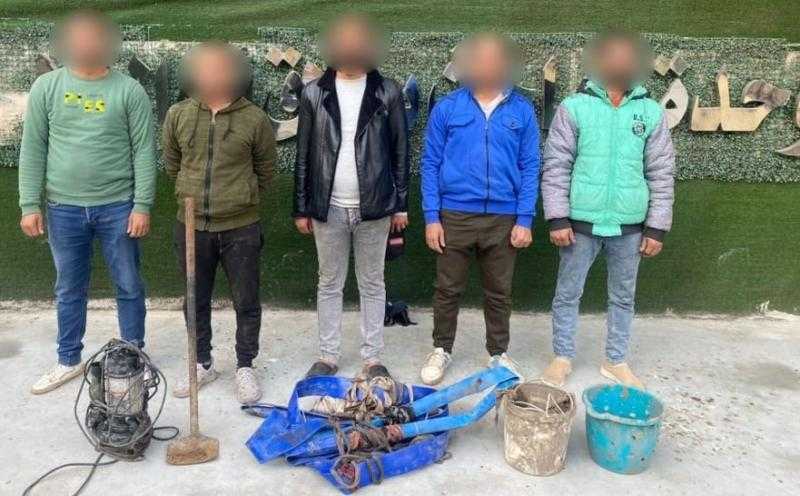 أمن القاهرة يكشف سر حفرة الـ5 أمتار في بولاق أبو العلا