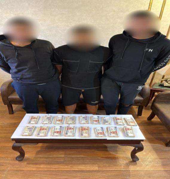 المتهمون والمضبوطات 