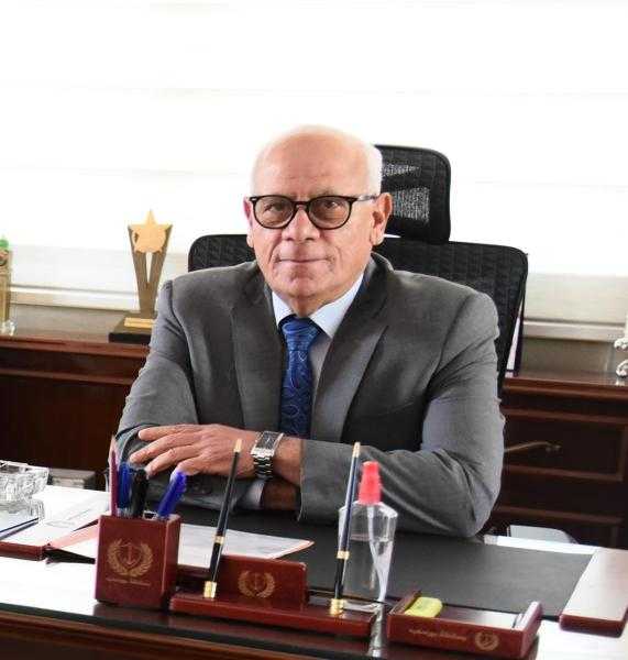 استمرار أعمال الرصف بشارع الجلاء بمدينة بورفؤاد