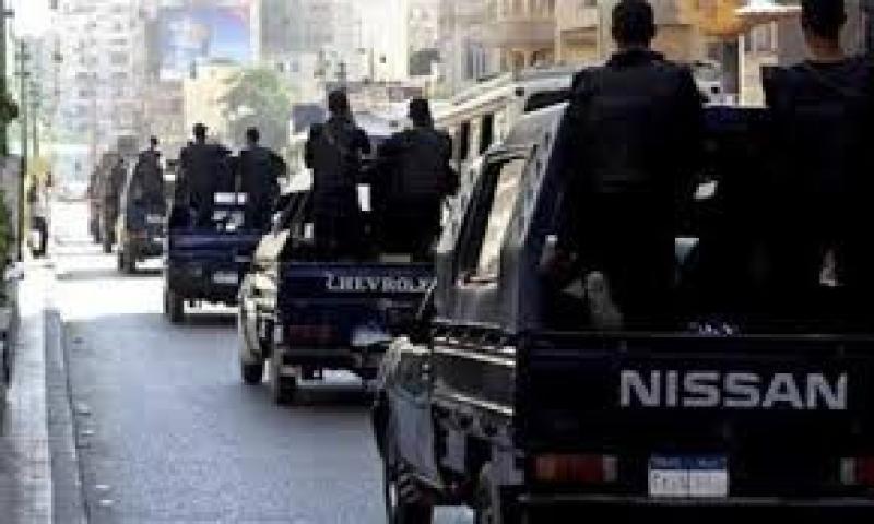 سقوط 17 متهما كونوا 6 تشكيلات عصابية خلال حملات أمنية