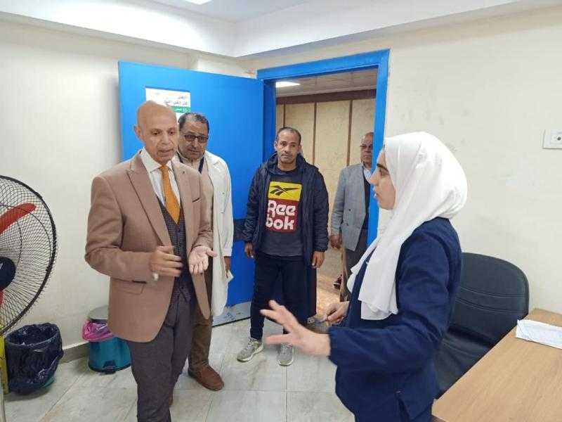 وكيل صحة الشرقية يتفقد الخدمات الطبية بمستشفى حميات الزقازيق