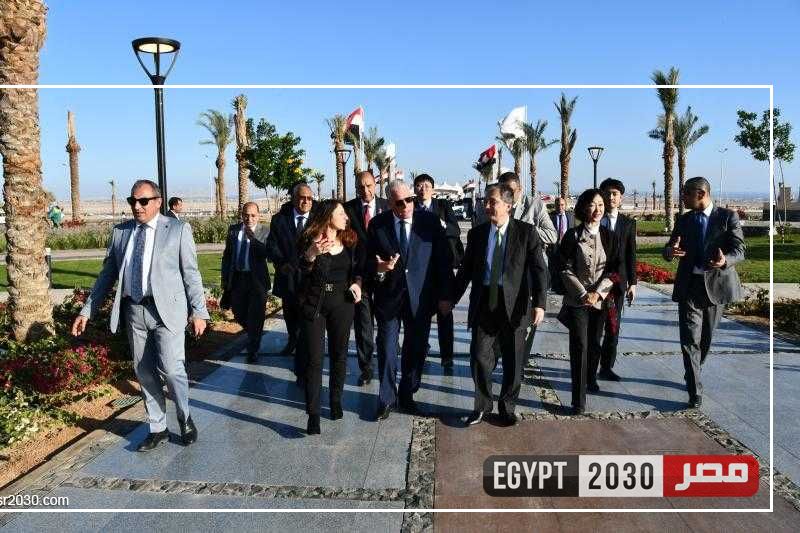محافظ جنوب سيناء يصطحب السفير الياباني بجولة تفقدية لمشروعات شرم الشيخ