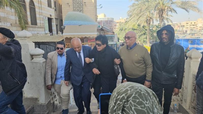 موعد ومكان عزاء شقيقة محمد منير