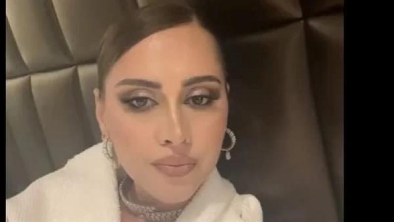 أنزل بالبرنص.. منشور صادم من ياسمين رئيس بسبب حفل joy awards