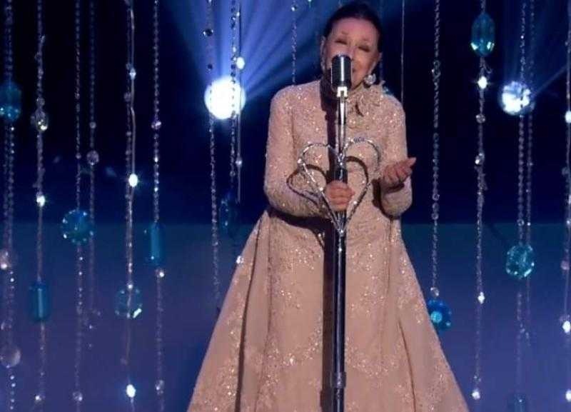 عظمة الفن المصري.. إلهام شاهين تُشيد بتكريم نجاة الصغيرة في Joy Awards